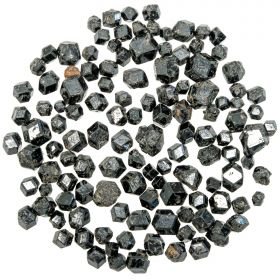 Pierres brutes cristaux de grenat noir - 0.8 à 1.2 cm - 15 grammes