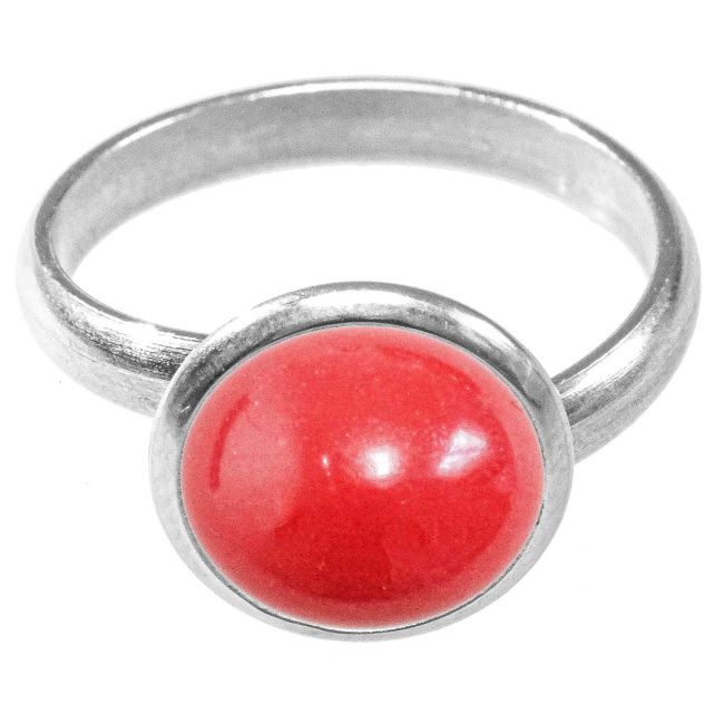 Bague argentée avec cabochon rond en jaspe rouge