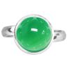 Bague argentée avec cabochon rond en onyx vert
