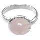 Bague argentée avec cabochon rond en quartz rose