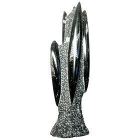 Statue en marbre fossilifère d'orthocéras - 36 cm - 3.18 kg
