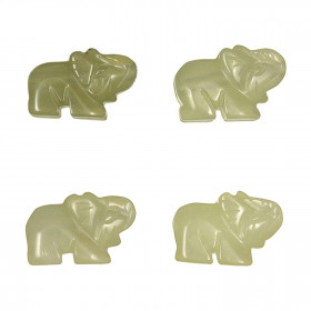 Pendentif pierre percée élephant en jade de Chine