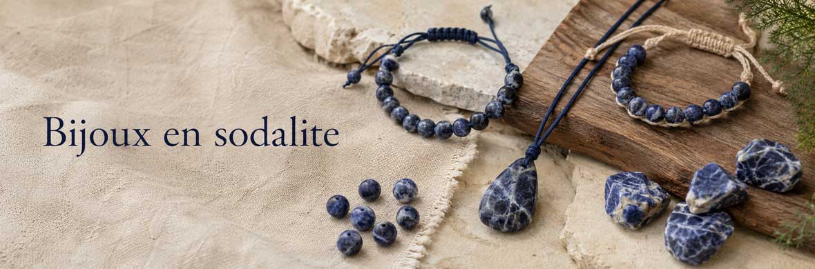 bijoux en sodalite naturelle avec bracelets, pendentifs et colliers